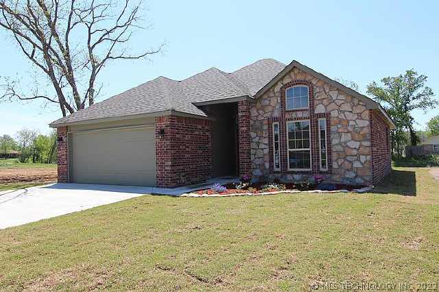 312 Austin Avenue Property Photo 1