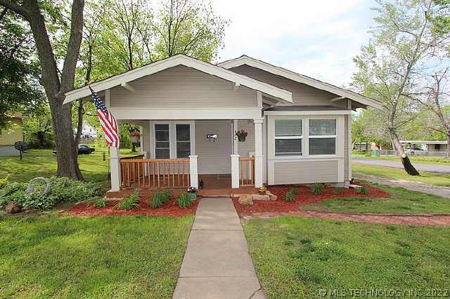 422 W 10th Avenue Property Photo 1