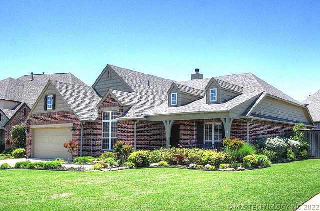 16414 E 49th Street Property Photo 1