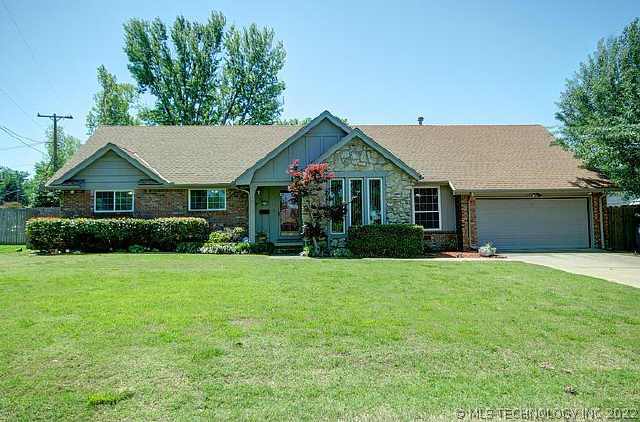 6714 E 58th Place Property Photo 1