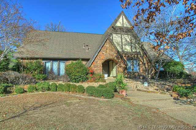 6809 E 108th Street Property Photo 1