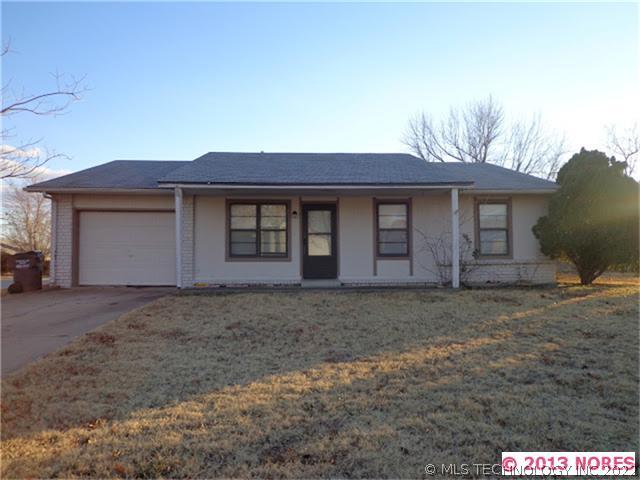 1398 S 144th Street Property Photo 1