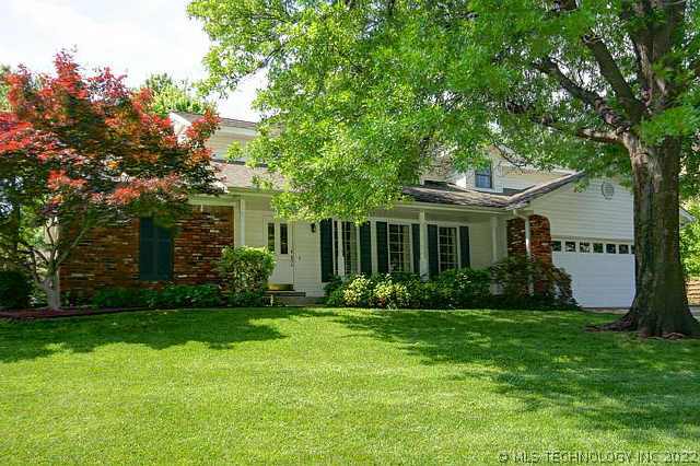 5724 E 64th Street Property Photo 1