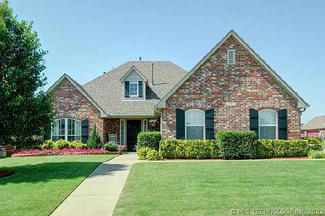 20493 E 46th Street Property Photo 1