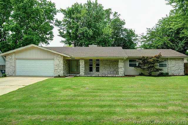 3746 E 84th Street Property Photo 1