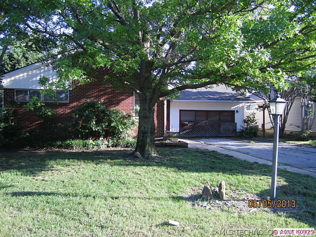 5752 E 27th Street Property Photo 1