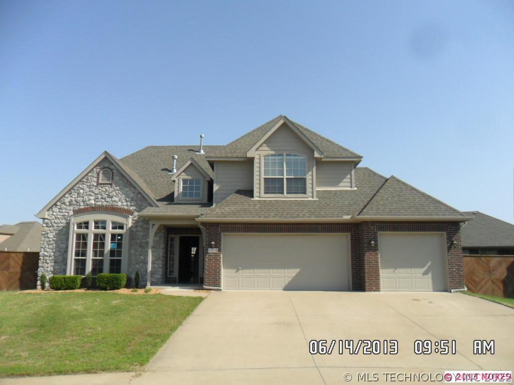 1710 W Charleston Court Property Photo 1