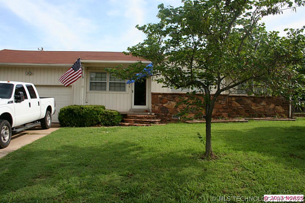 1237 E Leisure Lane Property Photo 1