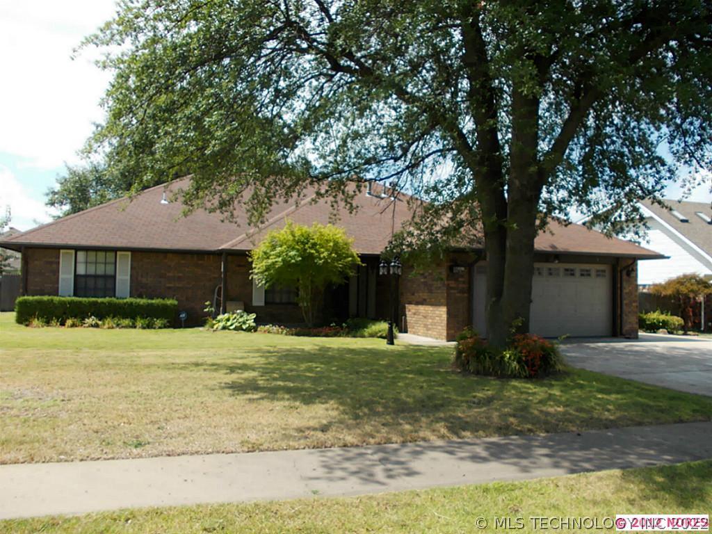 3421 W El Paso Street Property Photo 1