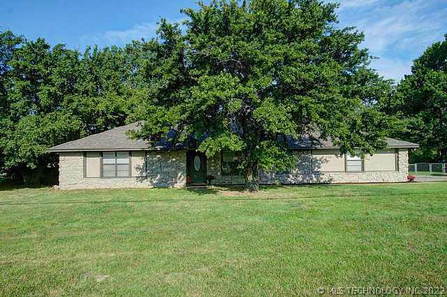 1321619 Property Photo 1