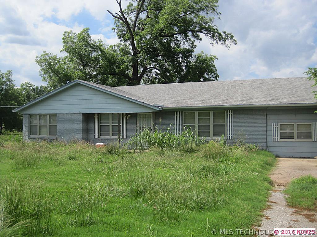 10023 E 161st Street Property Photo 1