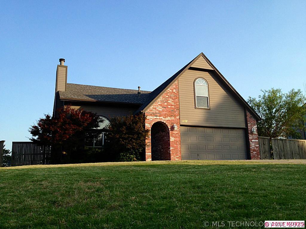 2492 E 140th Place Property Photo 1