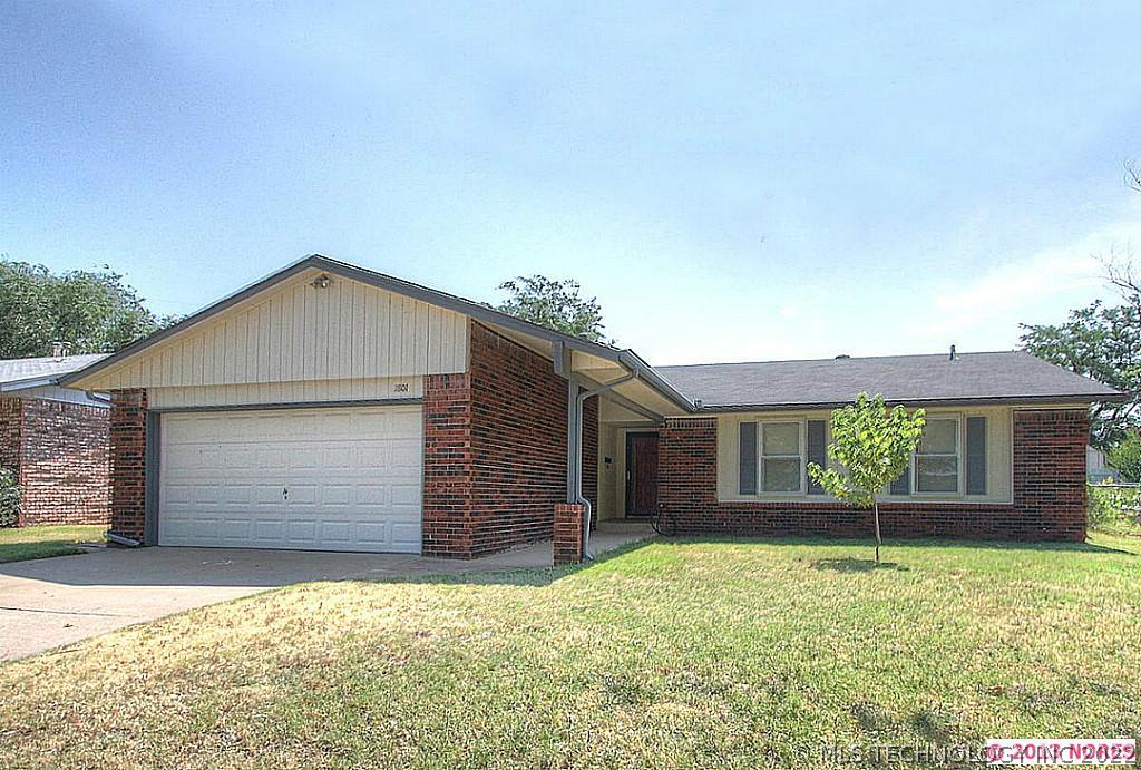 1801 S Nogales Avenue Property Photo 1