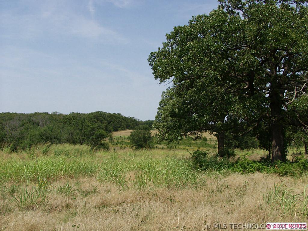 1471 N 280 Road Property Photo 1
