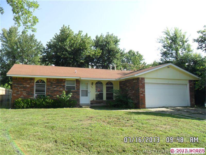 120 W Waco Place Property Photo 1