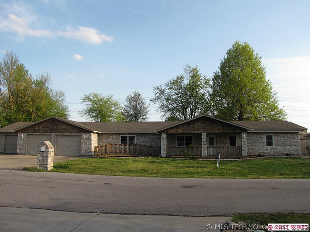 20964 E 35th Place Property Photo 1