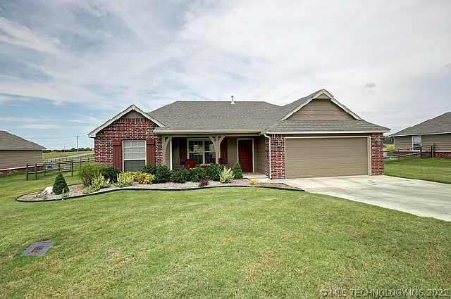 13636 N 113th East Avenue Property Photo 1
