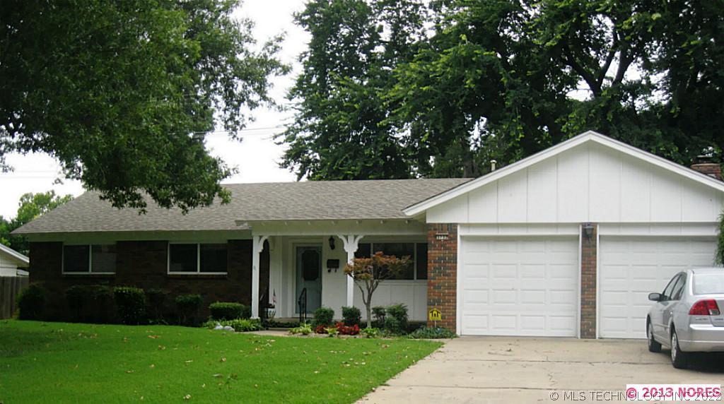 3732 E 58th Street Property Photo 1