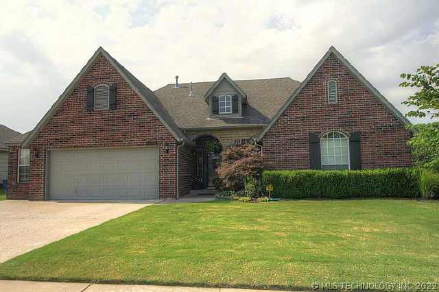10208 E 113th Place Property Photo 1