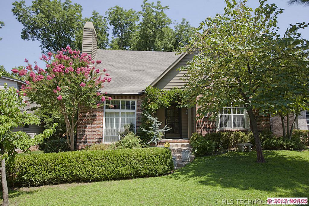 2439 E 17th Place Property Photo 1