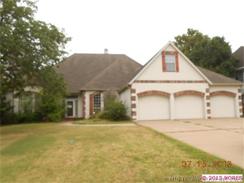 626 Countrywood Way Property Photo 1