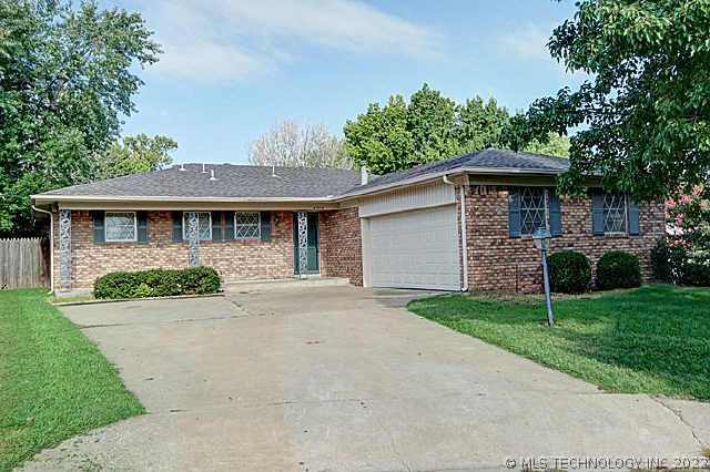2900 S Date Avenue Property Photo 1