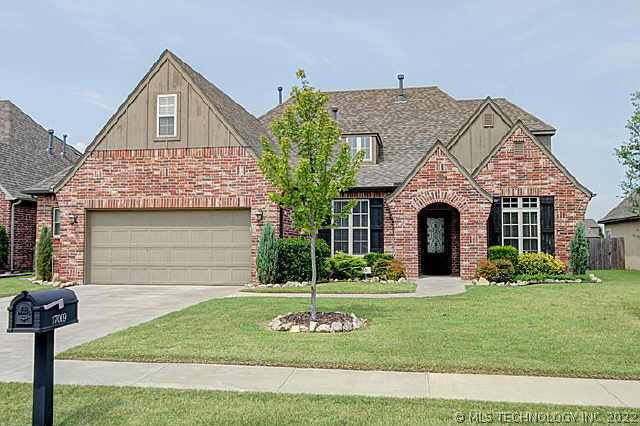 17009 E 48th Street Property Photo 1