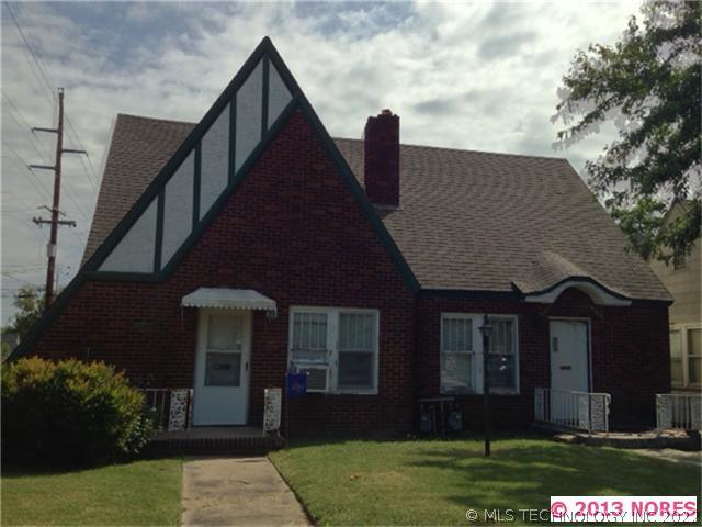 1203 S Gary Avenue Property Photo 1