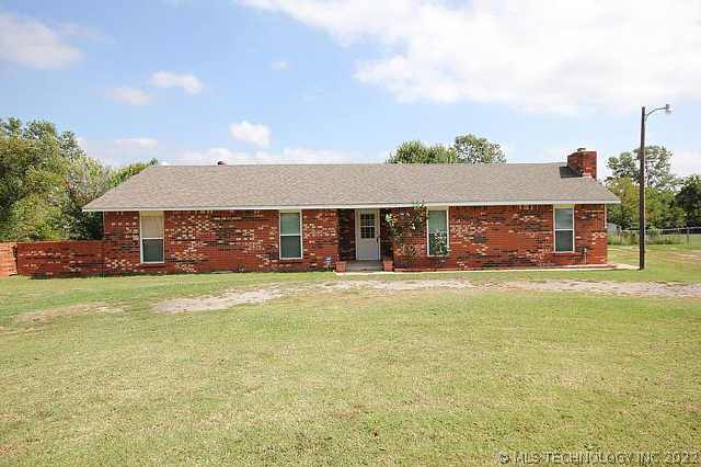17901 S 4150 Road Property Photo 1