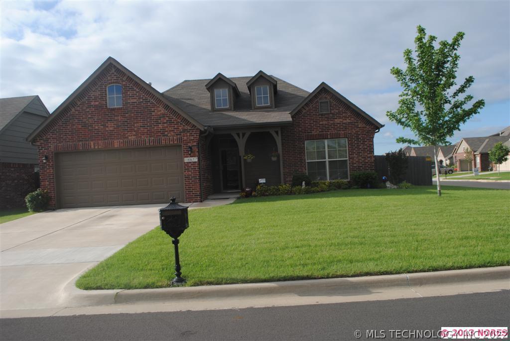 18617 E 48th Place Property Photo 1