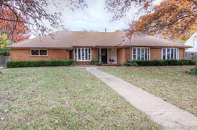 6007 E 57th Place Property Photo 1