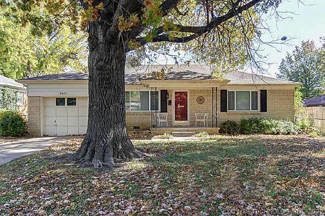 2667 S Vandalia Avenue Property Photo 1