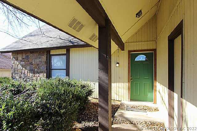 2402 S 137th East Avenue Property Photo 1