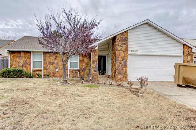 13317 E 33rd Place Property Photo 1