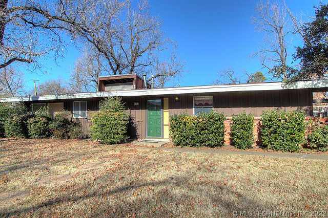 5803 E 25th Place Property Photo 1