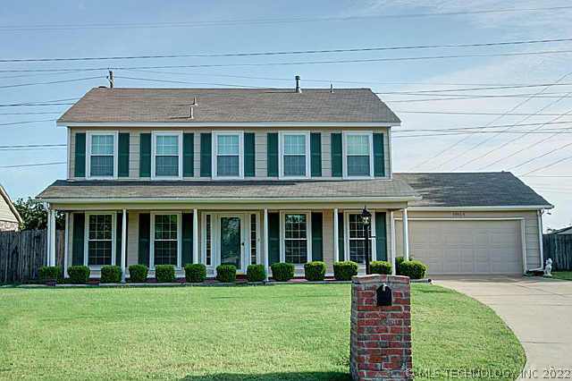 19923 E 36th Street Property Photo 1