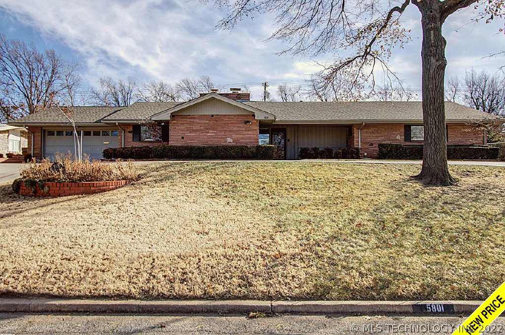 5801 S Columbia Place Property Photo 1