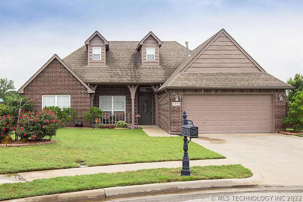 4452 Pecan Circle Property Photo 1