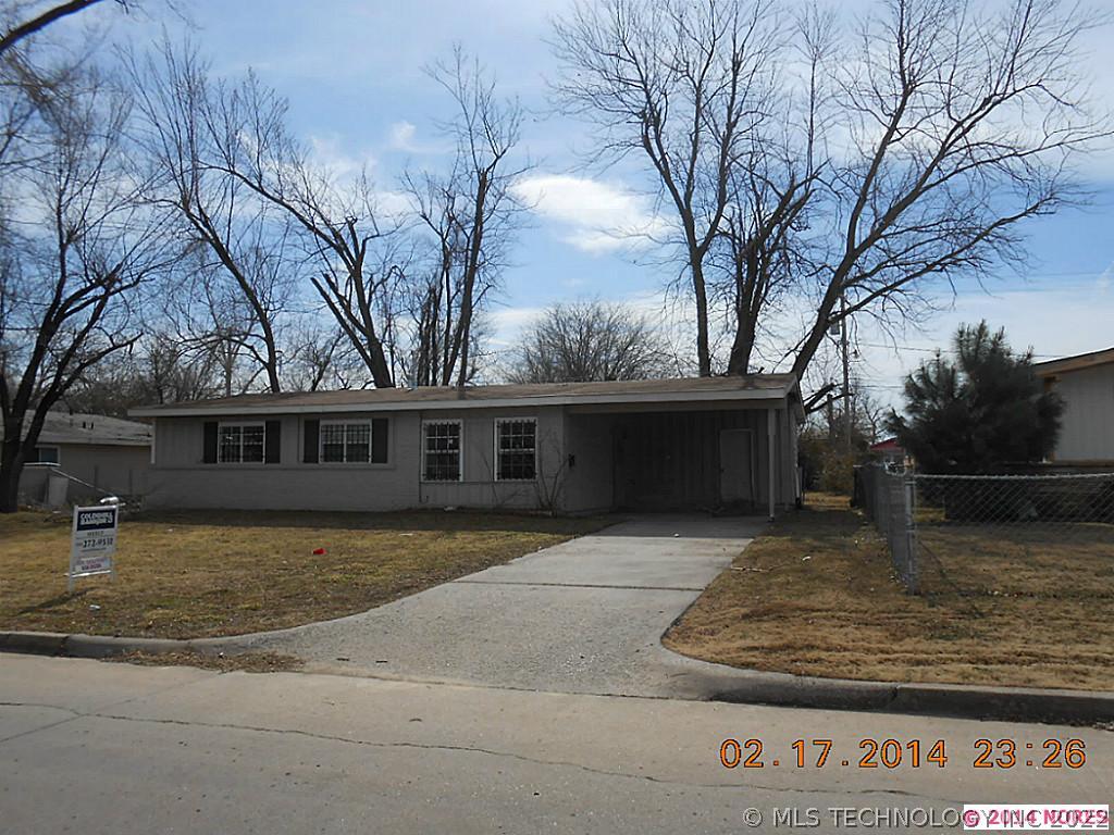 1380 E 53rd Street North Property Photo 1