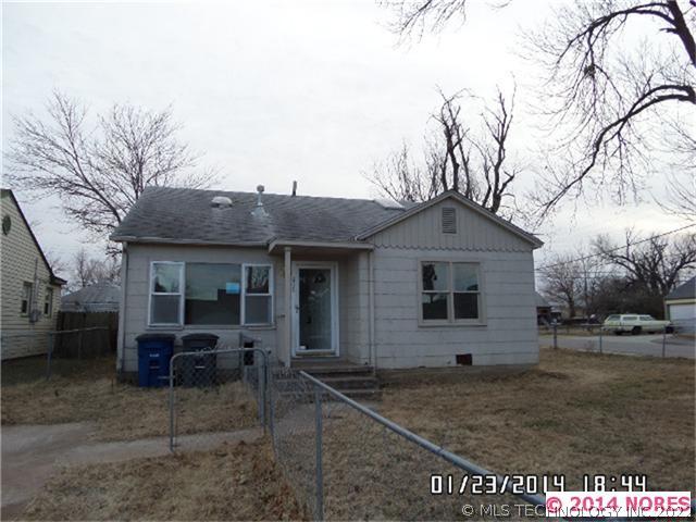 2822 W Easton Street Property Photo 1