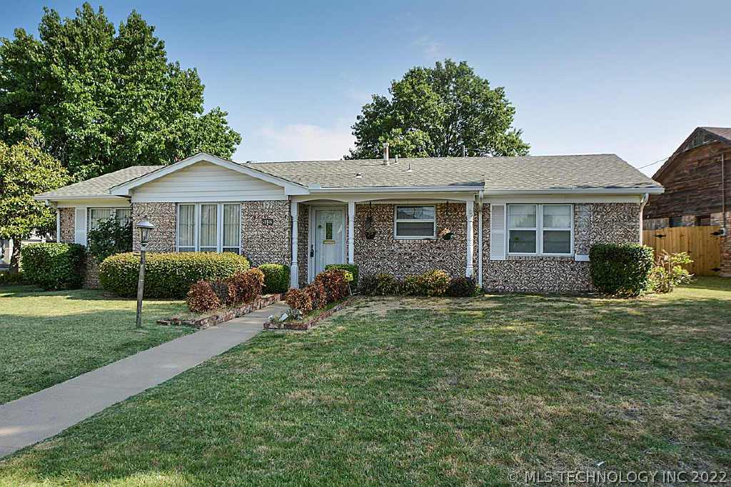 9407 E 39th Street Property Photo 1