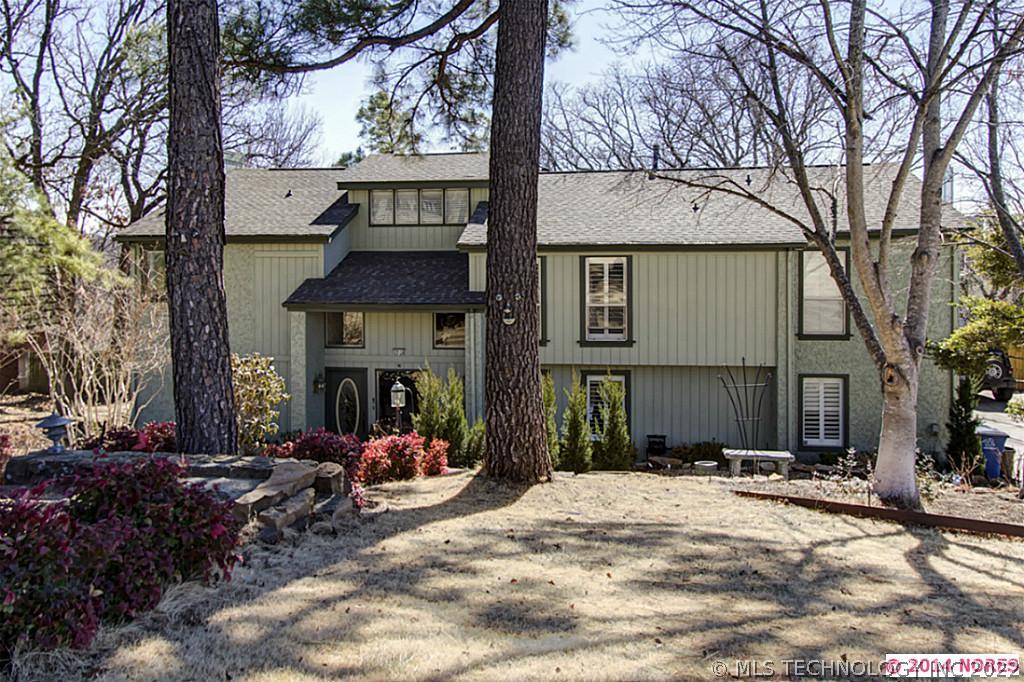2916 E 73rd Street Property Photo 1