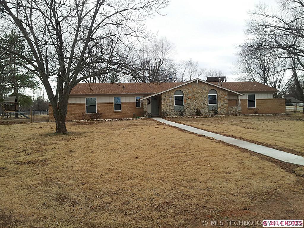 1405413 Property Photo 1