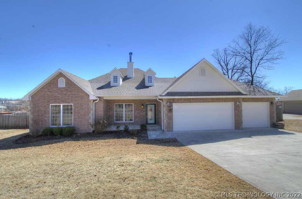 114 Elkridge Drive Property Photo 1