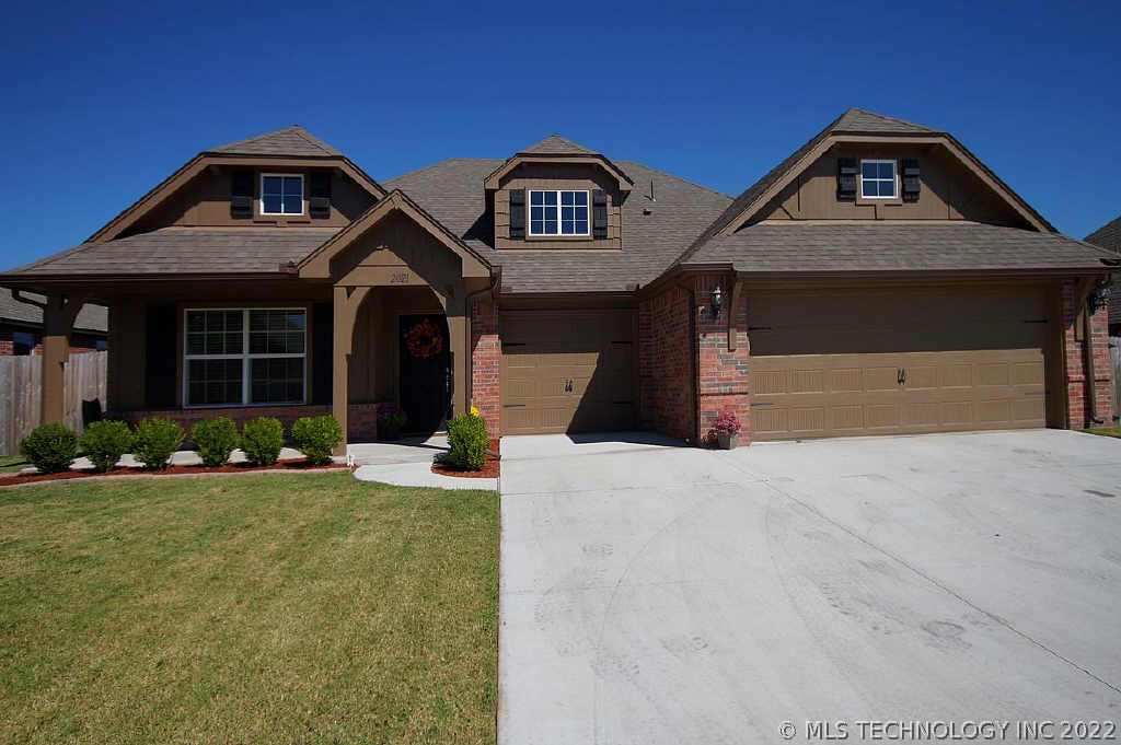 2021 E 133rd Place Property Photo 1
