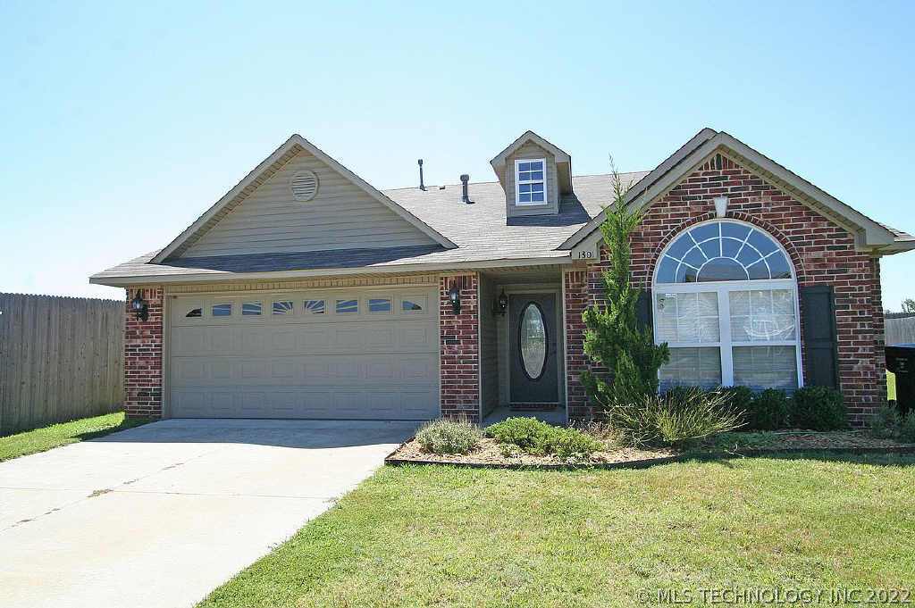 1301 Reavis Crossing Street Property Photo 1