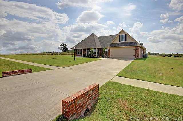 14810 E Fieldstone Drive Property Photo 1