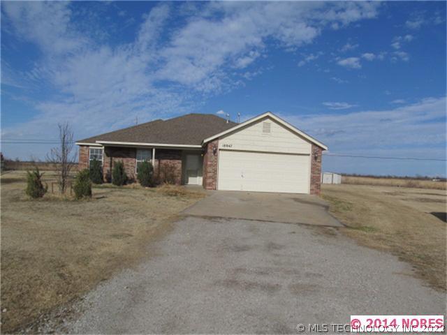 18947 Valley Avenue Property Photo 1