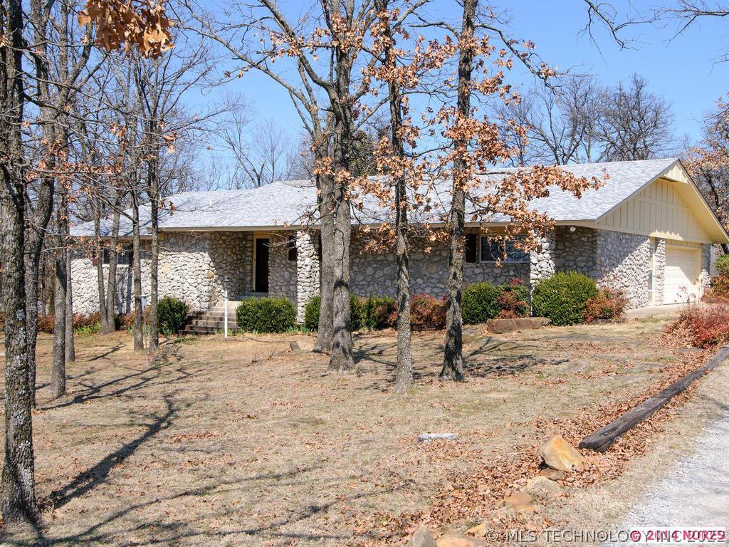 4131 Colonial Drive Property Photo 1