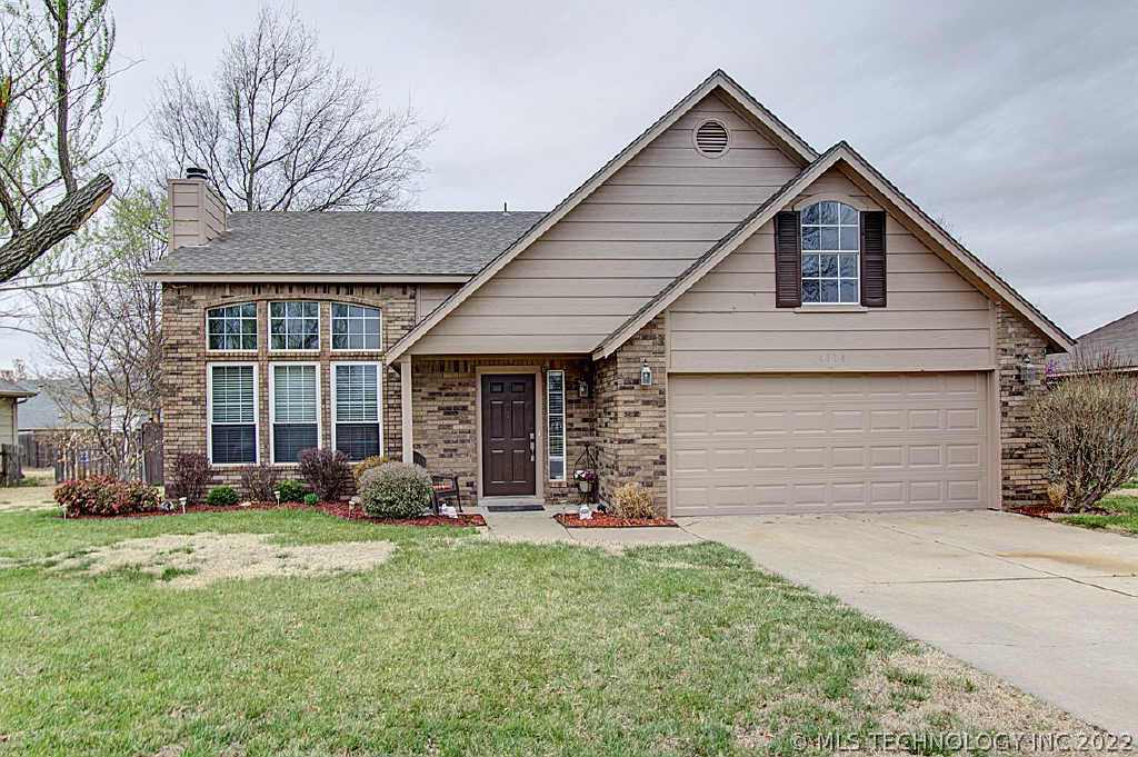 4114 S Sycamore Place Property Photo 1